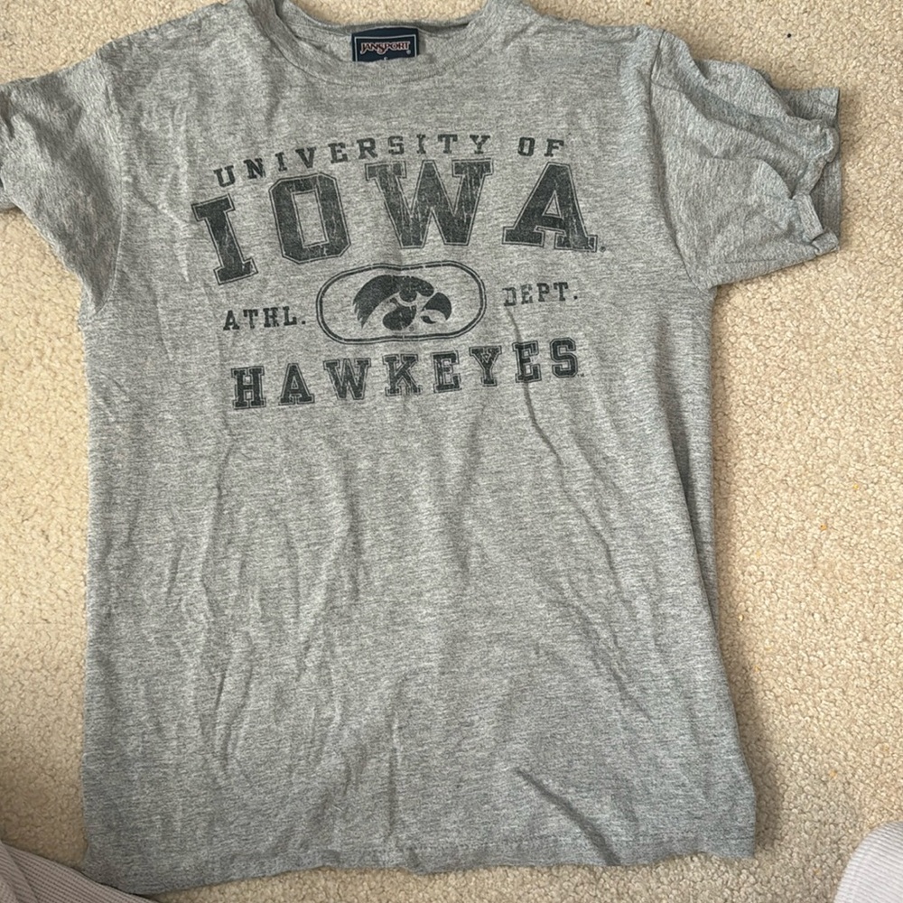 Grey Iowa Hawkeye shirt